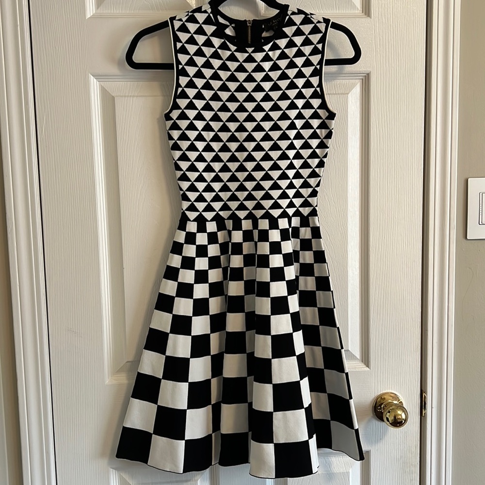 Ted Baker sleeveless dress - Black/White Jacquard Knitted Summer dress